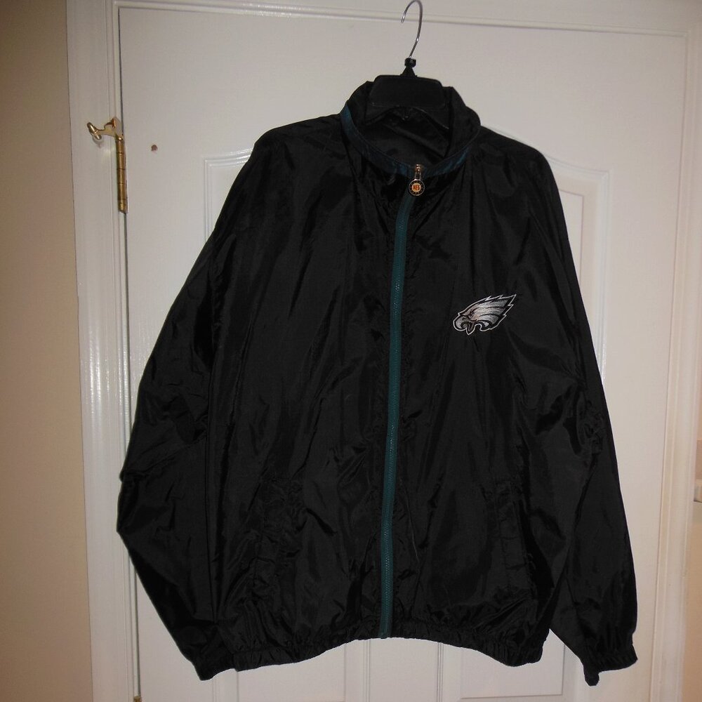Philadelphia Eagles Windbreaker Jacket size XXL NFL First Down Football patch